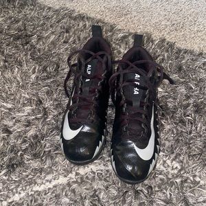 Nike fast flex shark football cleats